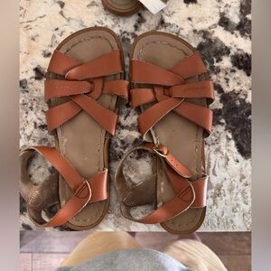 Saltwater sandals